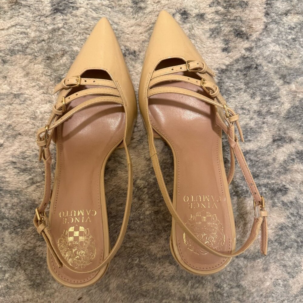 Vince Camuto Nude Block Heel with Pointed Toe - Picture 4 of 5